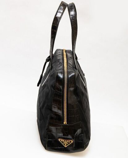 PRADA ショルダーバッグ 品番p21-199 - 板橋区