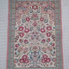 ペルシャ絨毯 シルク 手織り 80×56㎝