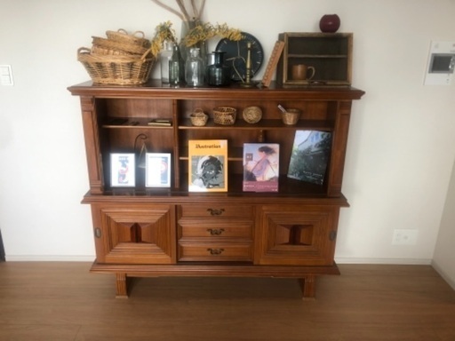 アンティーク☆飾り棚☆ カリモク アンティーク 飾り棚 コレクション