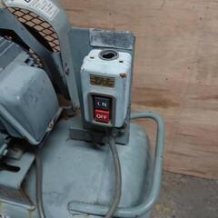 日立 エアーコンプレッサー ベビコン 200v