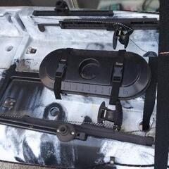 ディスカバリー　10ftフィッシングカヤック　パドル・椅子・ドリー・ラダー付き 