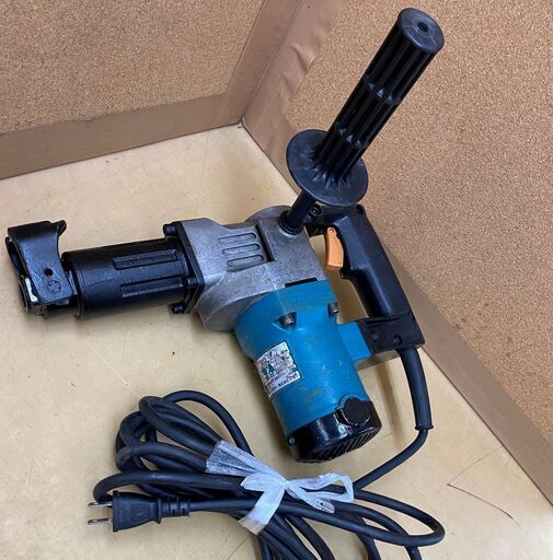 R247 MAKITA マキタ 35mmハンマドリル HR3520 中古動作品