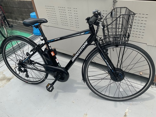 クロスバイク　電動アシスト自転車