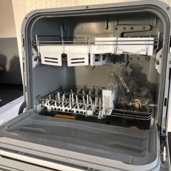 Y　Panasonic パナソニック 食器洗い乾燥機 NP-TM9-W 食洗機 乾燥機 食器洗い機 2016年製 給水 排水ホース付