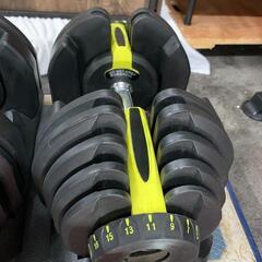 ★MRG 正規品 可変式 ダンベル 40kgX2個セット
目立つ傷、汚れもなくいい状態です  2個で50000円位で購入  【店頭販売のみ】