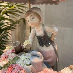 美品 リヤドロ LLADR\'O 『公園通りの花屋さん』 台座付き