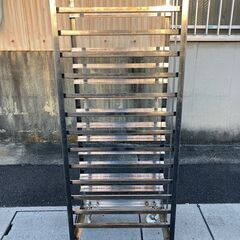中古　パンラックカート 13枚差し 外寸W485×D620×H1630 内寸W420 ステンレスラック キャスタートレーラック パン ベーカリー ケーキ パンラック　愛知　岐阜　一宮市　グットプライス 中古 パンラックカート 13枚差し 外寸W485×D620×H1630 内寸