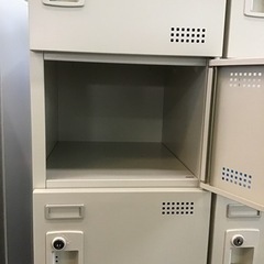 JF-49 【オフィス家具専門店】24人用ロッカーです！