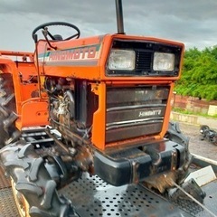 パーツ取り　トラクター　不可動　後ろタイヤなし パーツ取り トラクター 不可動 後ろタイヤなし