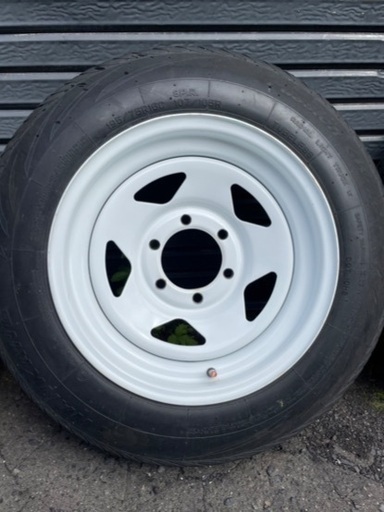 TC-01 ハイエース 16インチ 8J　+15　4本　CLS ESB