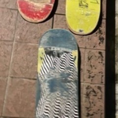 スケートボードの板　2枚