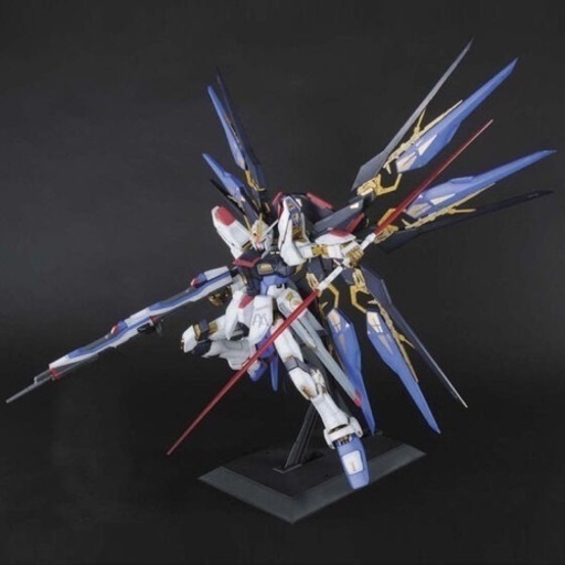 【ガンダム　ZGMF-X20A ストライクフリーダムガンダム (機動戦士ガンダムSEED DESTINY)】