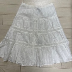【CLATHAS クレイサス】白スカート　36サイズ