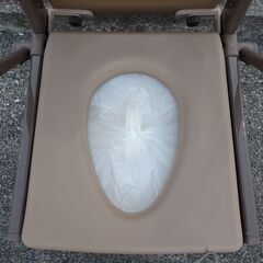 🍎未使用 介護用ポータブルトイレ あらえーる ウチエ