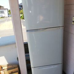 富士通275L冷蔵庫　受け取り決定しました。