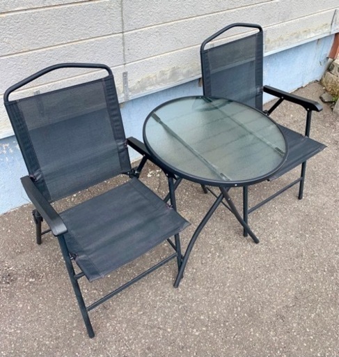 お引取り限定 ニトリ ガラストップ ガーデンテーブルセット チェア2脚 折りたたみ式 フルモン 豊平公園のテーブル その他 の中古あげます 譲ります ジモティーで不用品の処分