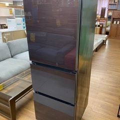 I687 ★Hisense 冷蔵庫 (282L) 3ドア 2020年製 ⭐動作確認済 ⭐クリーニング済