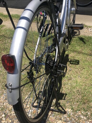 GOROM absto27インチ LEDオートライト6段変速 フロントノーパンクタイヤ