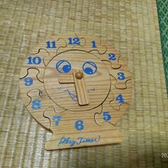 木製　時計パズル