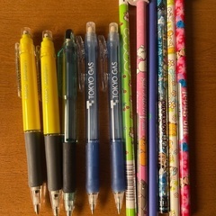 鉛筆、シャーペン、ノート