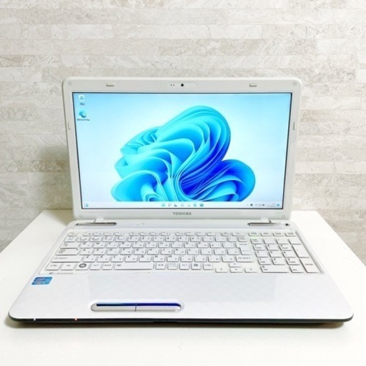 高性能Corei7 東芝 ノートパソコン 高速SSD256GB 動作スムーズ