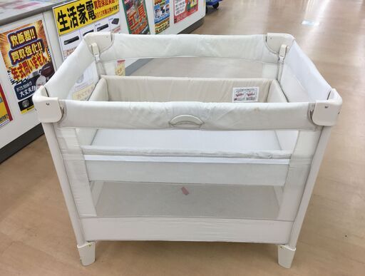 アップリカ　ココネル　ベビーベッド