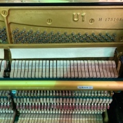 YAMAHA アップライト