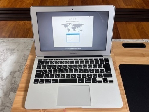 【週末値下】MacBook Air 11inch 4GB 128GB (2012)