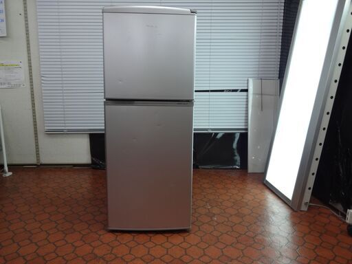ID 111370　冷蔵庫　2ドア　アクア　140L　２０１６年製　AQR-141E(S)