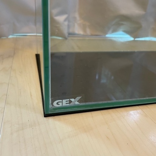 再募集 Gexグラステリアスリム600 60cmスリム水槽 フタなし 蒼空 陣原のその他の中古あげます 譲ります ジモティーで不用品の処分