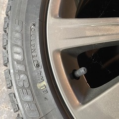 受け取り予定者決まりました］205/50R17スバル純正スタッドレスタイヤ 