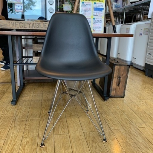 8/22 値下げ⭐️ミッドセンチュリー⭐️HermanMiller Eames Shell Chair ハーマンミラー イームズ シェルチェア ワイヤーベース エッフェル 黒