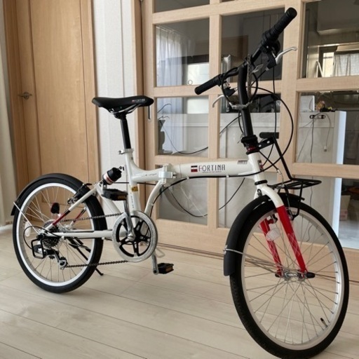 折りたたみ自転車（6段ギア付き）