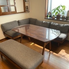 unico スウェラシリーズ ダイニングテーブル