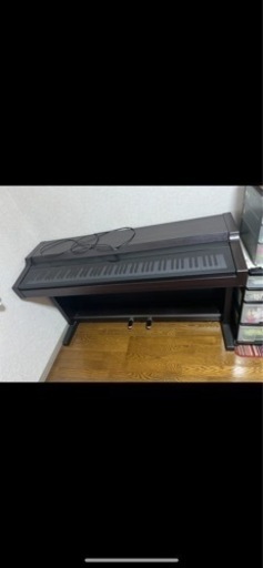 YAMAHA  電子ピアノYDP-200