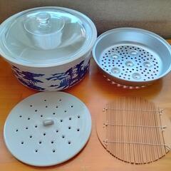 新品未使用　電子レンジ専用陶器製キャセロール煮込鍋•強化ガラス蓋付き
