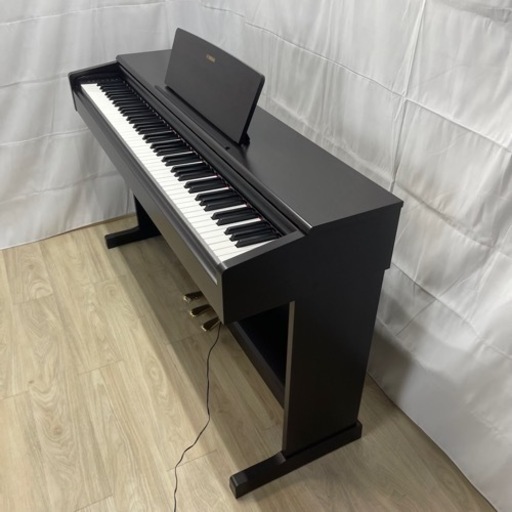 電子ピアノ　ヤマハ　YDP-144R 2020年製