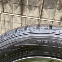 【お話中】スタッドレスタイヤ　ホイール付き４本