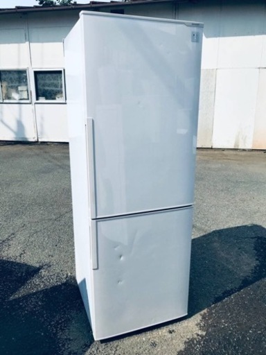 ET1363番⭐️SHARPノンフロン冷凍冷蔵庫⭐️
