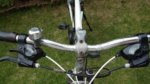 クロスバイク GIANT CS3200白 サイズ480(身長160~190cm)