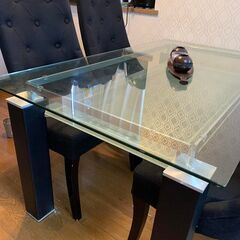 ニトリグラストップダイニングテーブル、スパニッシュチェア4個付き