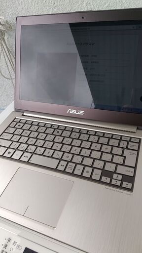 ノートパソコン１ 　 ジモティーメール使用でkないので、宝島ノートパソコンから 　　同じパソコンがあるのでそちらにメールお願いします