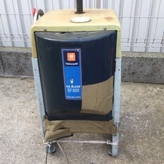 【O-1071】中部工機 初雪 氷削機 HF-300 かき氷 業務用 夏祭り □配達可□初雪 業務用 かき氷機(氷削機) HF-300 中部コーポレーション