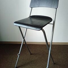 IKEAの折り畳み椅子、売ります。