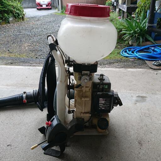 値下げしました。丸山動力散布機