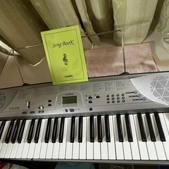 CASIO 電子ピアノ　CTK-230