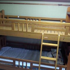 木製２段ベッド（宮付き、ライト付き）