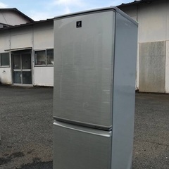  ♦️EJ1368番 SHARPノンフロン冷凍冷蔵庫 【2011年製】