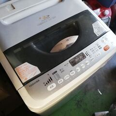 東芝　洗濯機　6kg 2012年