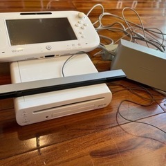 Wii U 本体 32g ＋ 付属品 ＋ ソフト
